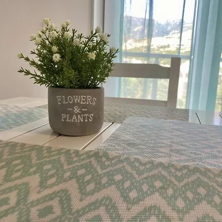 Himara Central Apartment *
